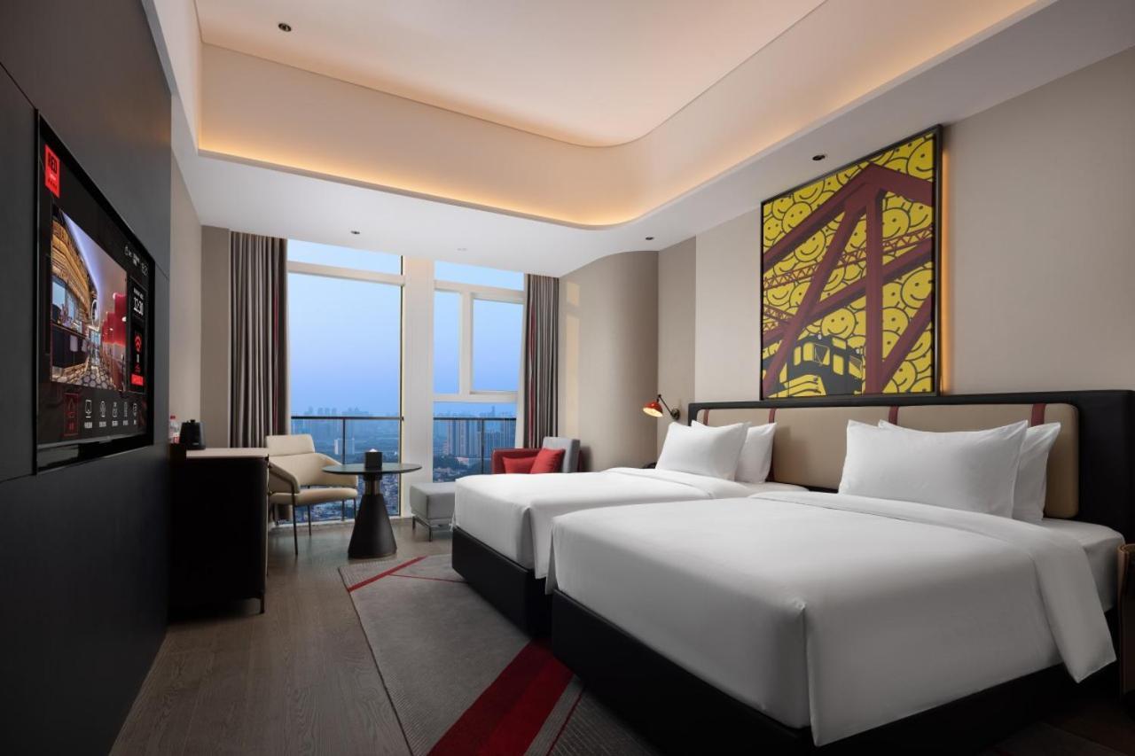 Radisson Red Guangzhou South Railway Station Hotel Kamer foto